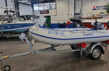 Lodestar 340NSA met Yamaha F20 en trailer