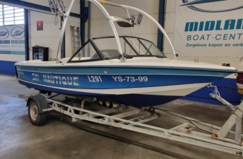 Ski Nautique Closed Bow uit 1992 op LPG